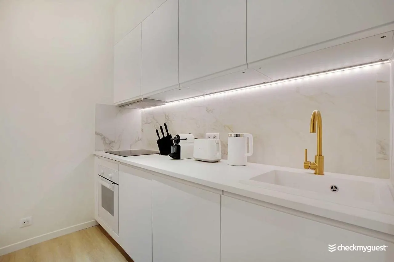 Charming Apartment - 3Br-8P - Le Marais Paris France