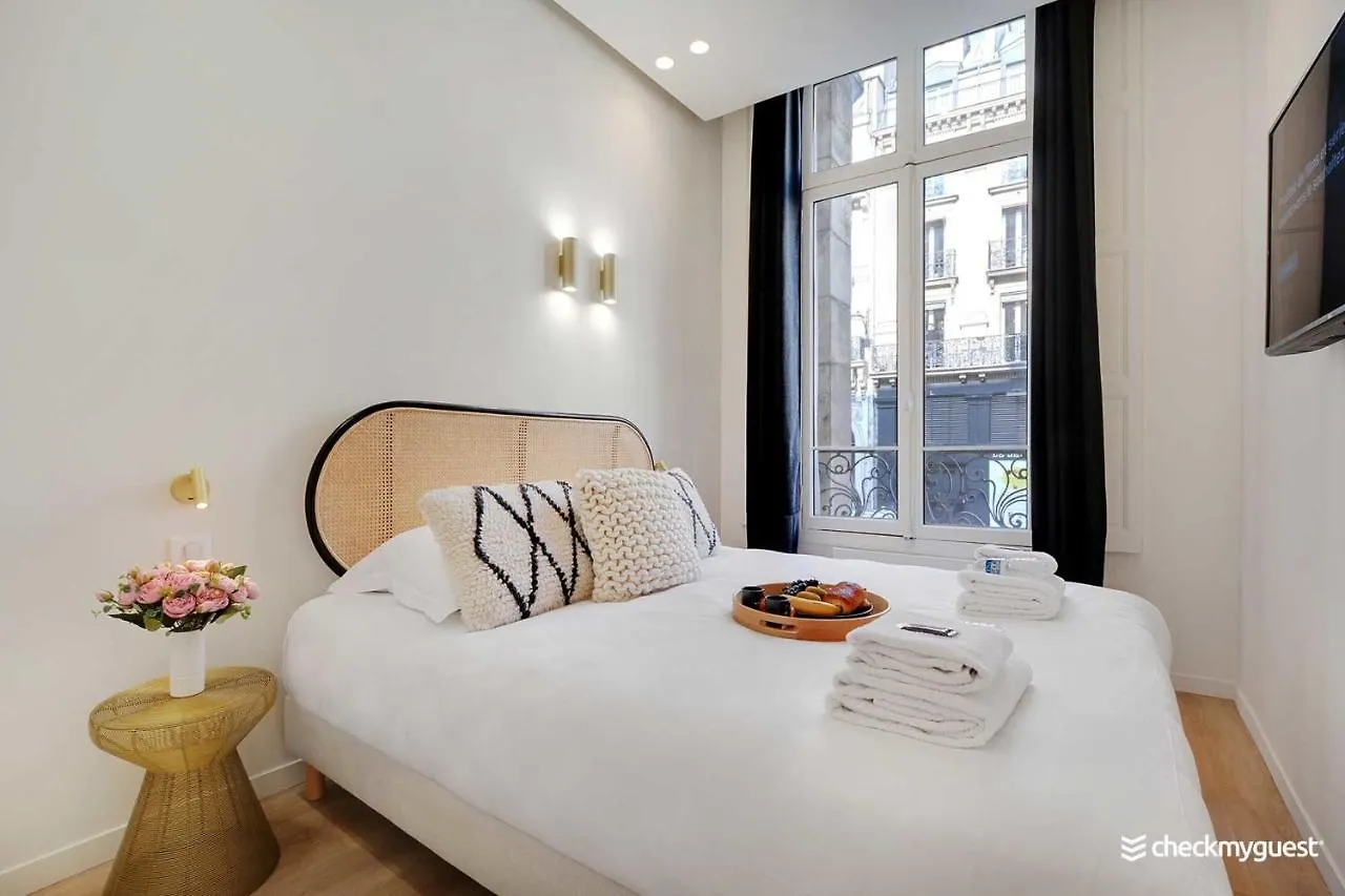 Charming Apartment - 3Br-8P - Le Marais Paris 0*,  France